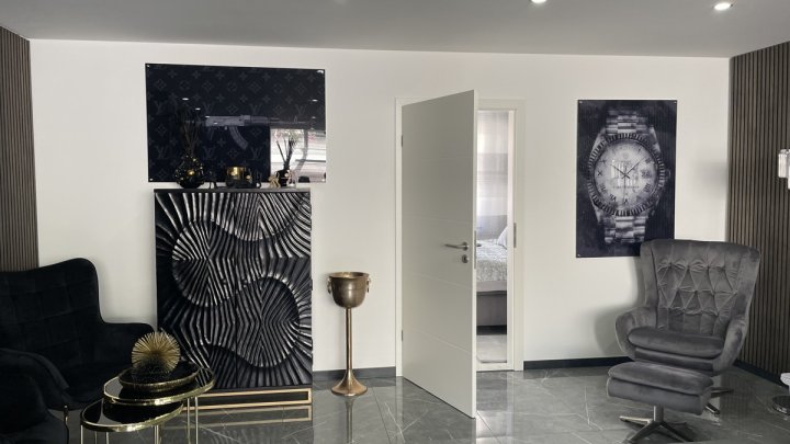 Kernsaniertes Einfamilienhaus mit tollem Garten, Wärmepumpe und PV-Anlage aus 2024