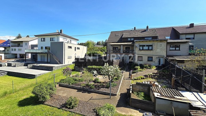 !!Anschauen lohnt sich!! tolles Mehrfamilien bzw. Mehrgenerationenhaus mit gr Garten in Stennweiler