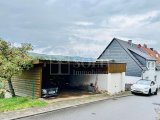 Carport und Garage