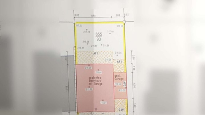 Baugrundstück mit Baugenehmigung – Zweifamilienhaus in Aussicht!