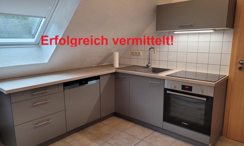 Gepflegte Maisonette-Wohnung mit EBK (2 Schlafzimmer, Bad, Küche und Wohnzimmer) in Trier-Ruwer mit PKW-Stellplatz
