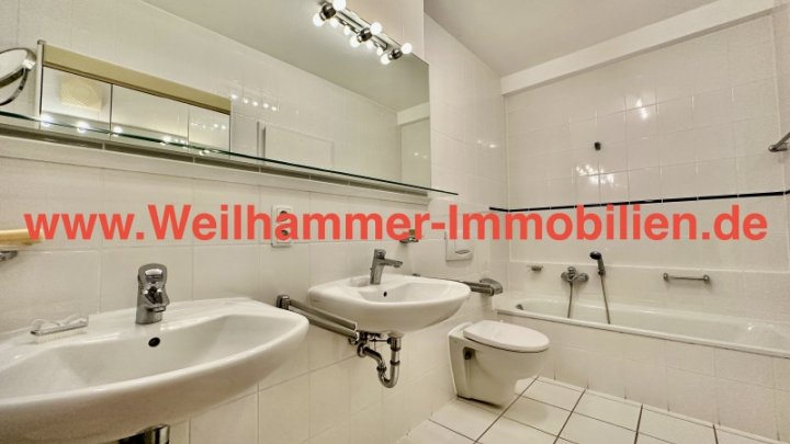 Sensationelle 160 m², mit atemberaubender Fernsicht von der eigenen Sonnenterrasse (ca. 50 m²)