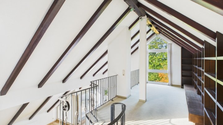 Seltene große Maisonette- Wohnung in Top Lage von Saarbrücken zu verkaufen.