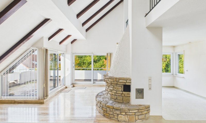 Seltene große Maisonette- Wohnung in Top Lage von Saarbrücken zu verkaufen.