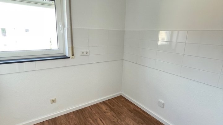 Renovierte, vermietete 2 ZKB-Wohnung mit Stellplatz als Anlageobjekt