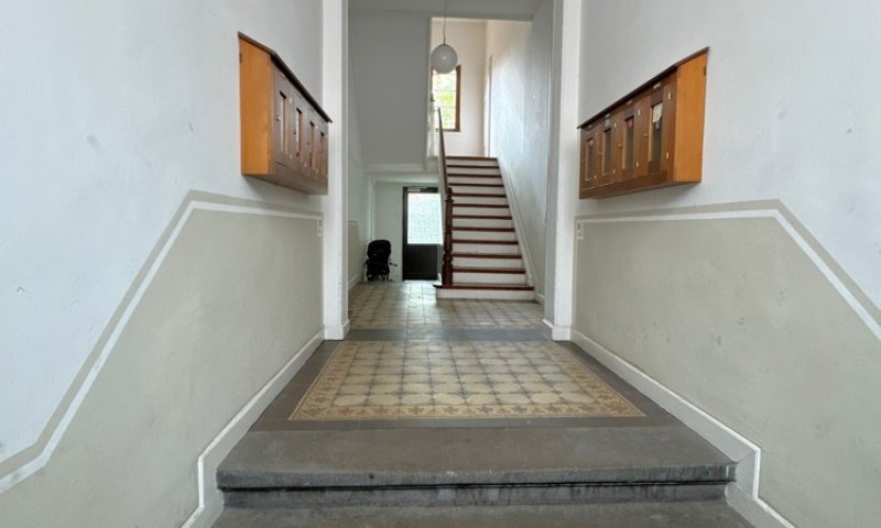 Sanierte Altbauwohnung mit Stellplatz + EBK im Quartier Mainzer Straße