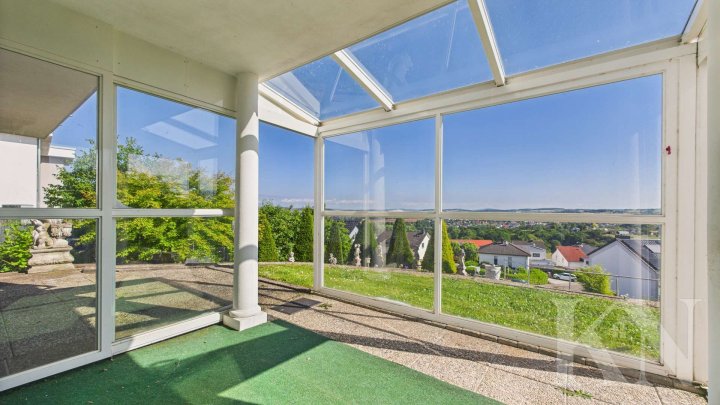 Ihr neues Zuhause mit Panoramablick über Riegelsberg!