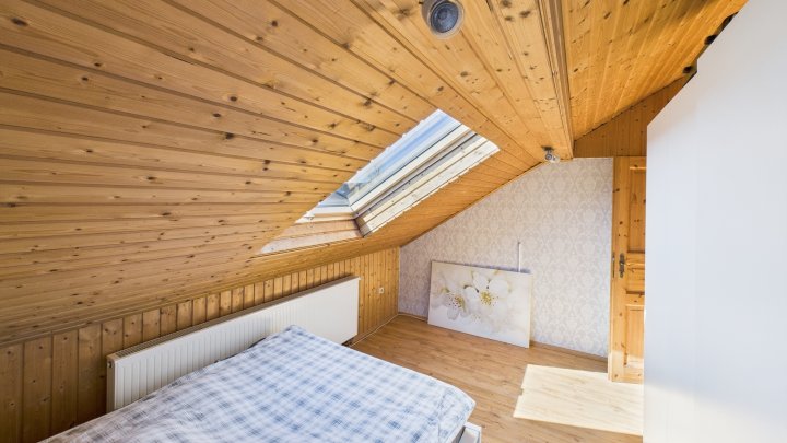 Reserviert! Familientraum in Saarlouis: Großzügiges Einfamilienhaus mit weitläufigem Garten in ruhiger Lage