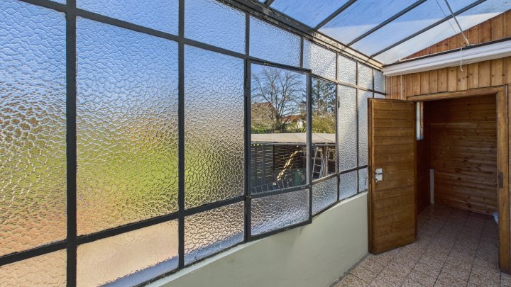 Reserviert! Familientraum in Saarlouis: Großzügiges Einfamilienhaus mit weitläufigem Garten in ruhiger Lage