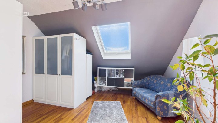 Sofort beziehbares Einfamilienhaus mit Garten und traumhaften Fernblick!