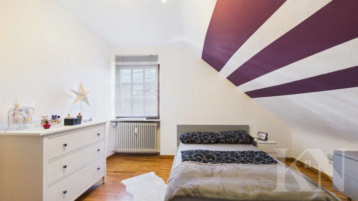 Sofort beziehbares Einfamilienhaus mit Garten und traumhaften Fernblick!