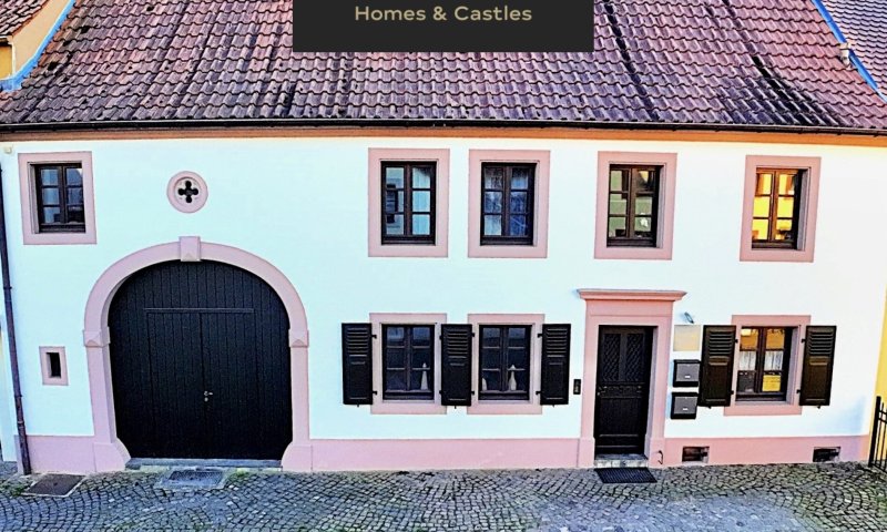 Zeitloses Erbe aus 1625 – Charmantes Bauernhaus mit vielseitiger Gewerbeeinheit