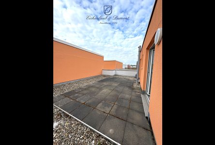 Dachterrasse DG