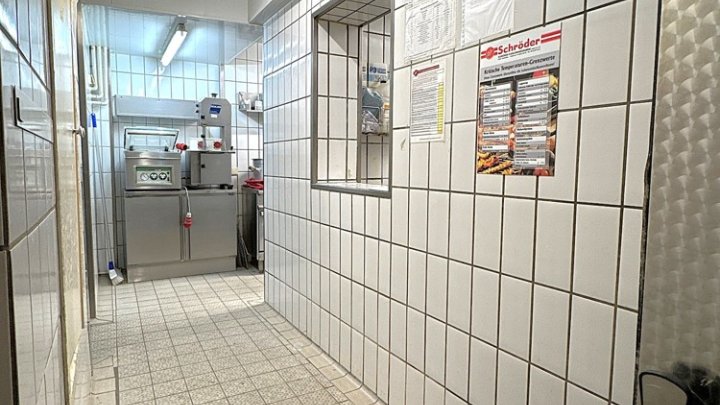 Ehemalige Metzgerei in bester Lage der Fußgängerzone Kaiserstraße