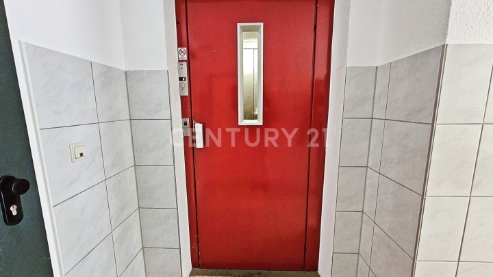 Charmante 1-Zimmer-Wohnung mit Küche, Bad und Schwimmbadnutzung – Wohnen mit Komfort