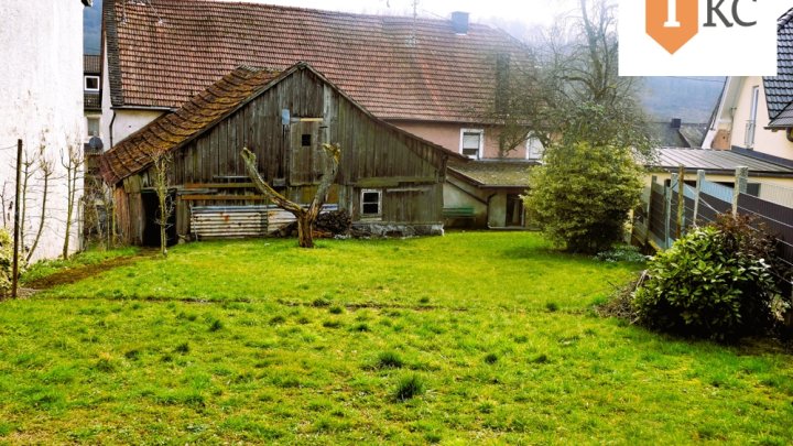Rustikaler Charme trifft Gestaltungsspielraum – Handwerkerhaus mit Hof & Scheune