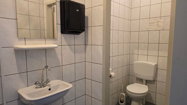 Toller kleiner Laden im Herzen von Schmelz zur Miete