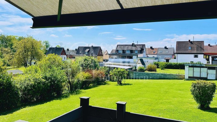 Gepflegte Liegenschaft mit 3 Wohneinheiten in ruhiger Lage von Bildstock-Friedrichsthal