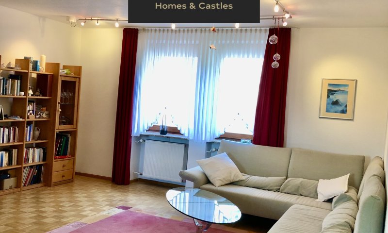 1-2 Familienhaus mit viel Potenzial-perfekt für Familien, Mehrgenerationen & Investoren