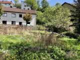 angrenzendes Baugrundstück