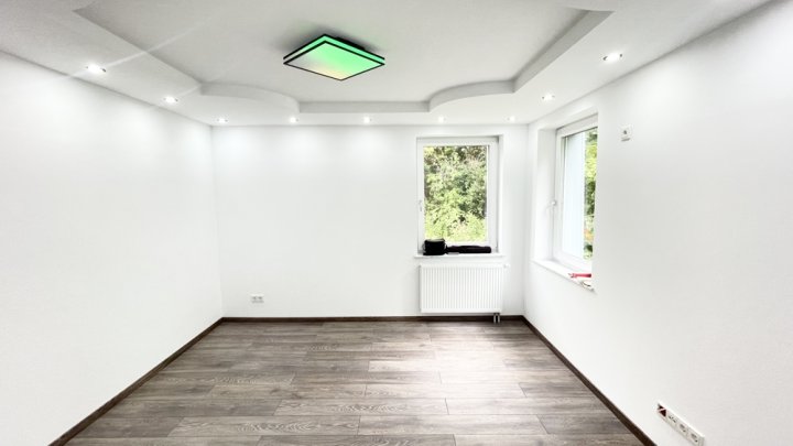 Einziehen & Wohlfühlen: Hochwertig saniertes Zuhause mit Einliegerwohnung in ruhiger Lage