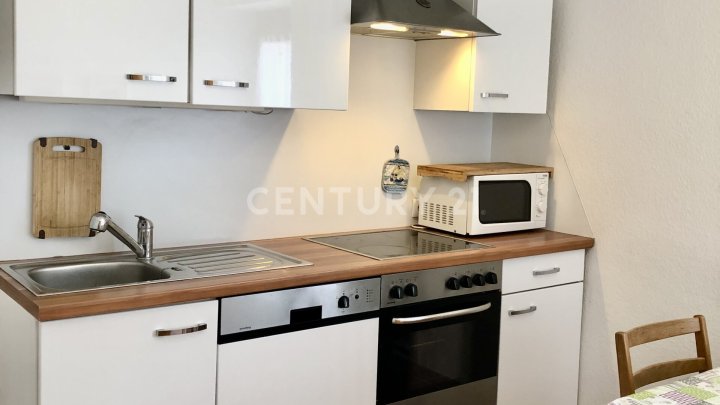 1-2 Familienhaus mit viel Potenzial-perfekt für Familien, Mehrgenerationen & Investoren