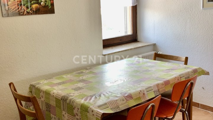 1-2 Familienhaus mit viel Potenzial-ideal für Familien & Mehrgenerationen
