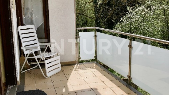 1-2 Familienhaus mit viel Potenzial-perfekt für Familien, Mehrgenerationen & Investoren