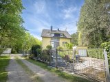 Tore zum Anwesen