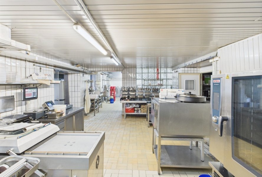 Lager mit Kühlhaus