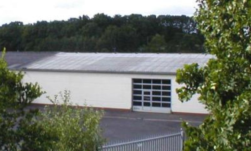Sehr gepflegte Hallenfläche in Saarbrücken - St. Johann zu vermieten - ca. 400 m²