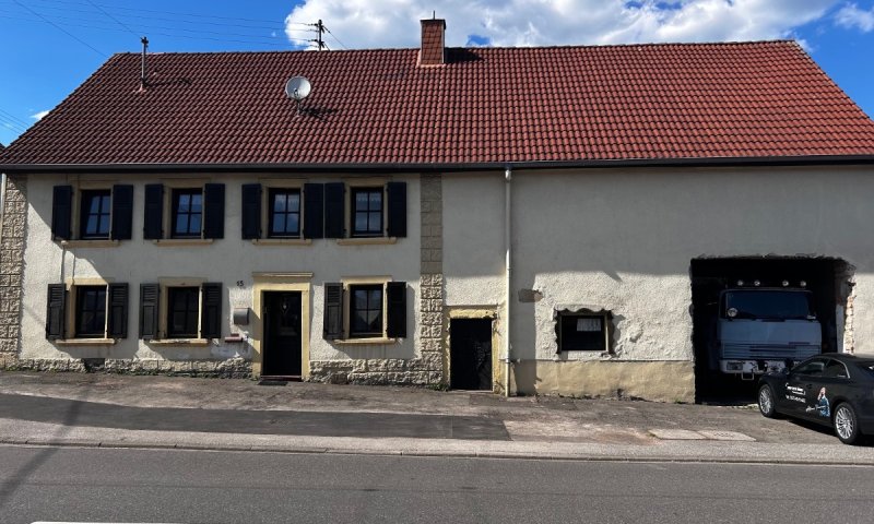 Alte Mauern, neues Leben – Bauernhaus mit Geschichte sucht Visionäre!
