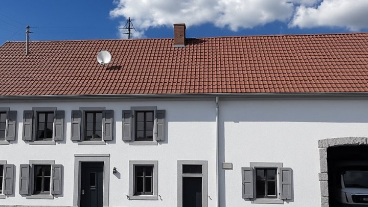 Alte Mauern, neues Leben – Bauernhaus mit Geschichte sucht Visionäre!
