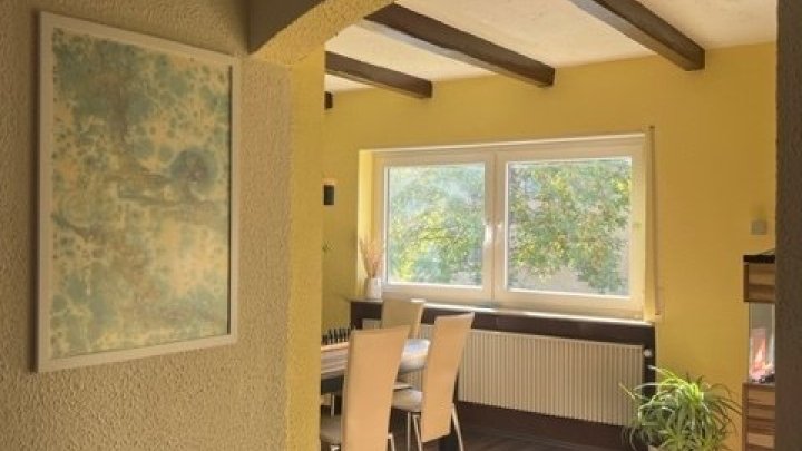 Freistehendes 1-2 Familienhaus in ländlicher Gegend von Rehlingen-Siersburg zu verkaufen