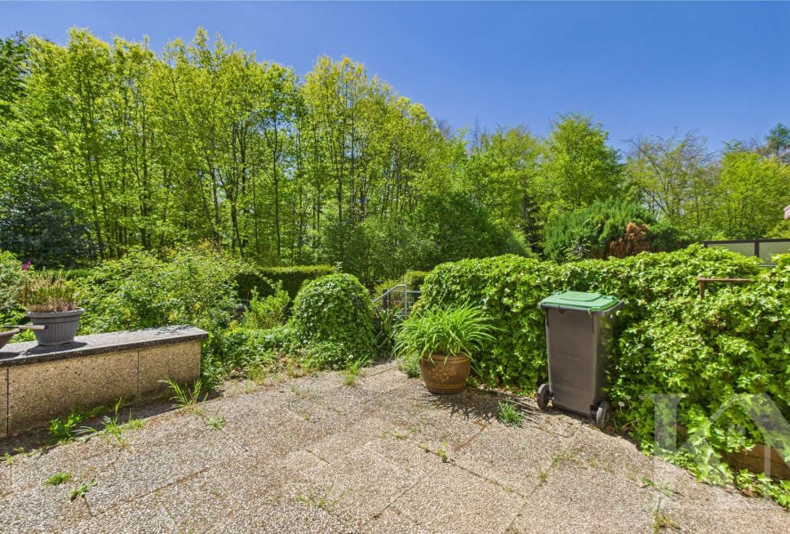 Terrasse mit Blick Wald