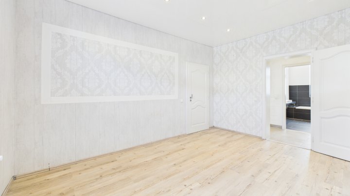 Hochwertiges Einfamilienhaus auf großem Grundstück – Wohnen mit Stil und Komfort