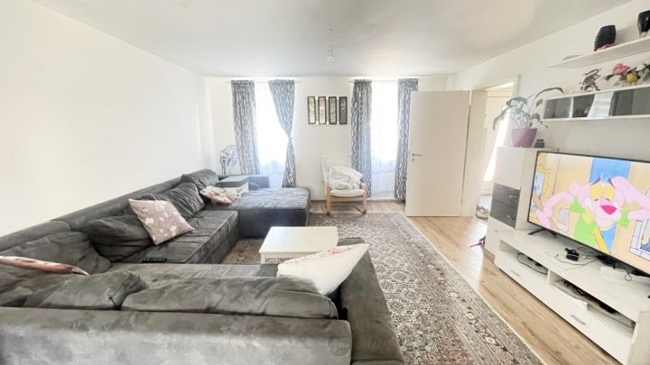 Saniertes Einfamilienhaus mit Einliegerwohnung und zusätzlichem Grundstück in ruhiger Lage von Quierschied