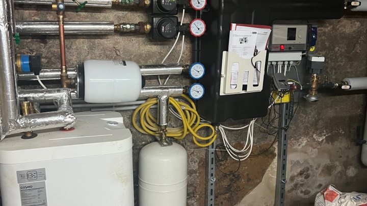 1-Familienhaus mit Gewerbeeinheit in begehrter Ortslage von Wadgassen zu verkaufen