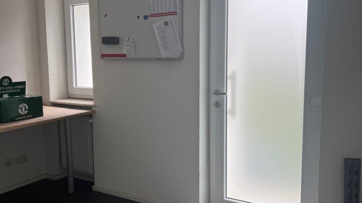 1-Familienhaus mit Gewerbeeinheit in begehrter Ortslage von Wadgassen zu verkaufen