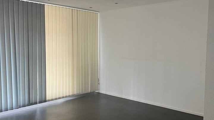 1-Familienhaus mit Gewerbeeinheit in begehrter Ortslage von Wadgassen zu verkaufen