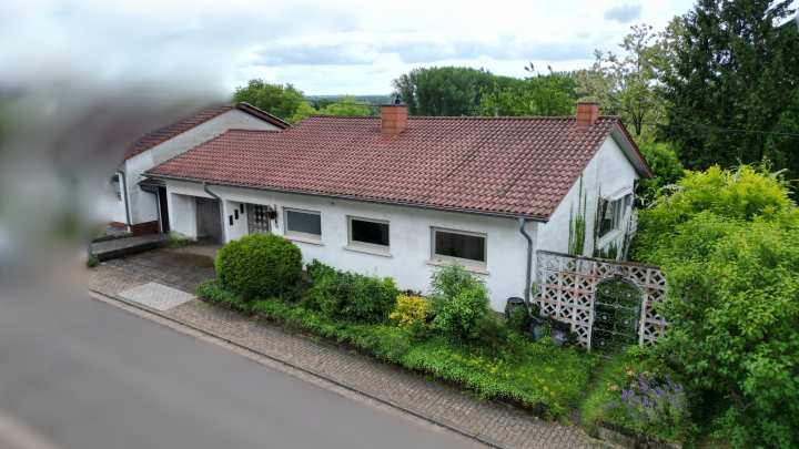 Ihr Wohntraum mit Potenzial – Einfamilienhaus in Überherrn
