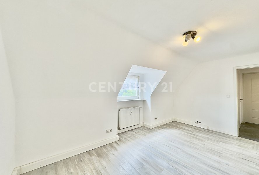 Schlafzimmer von Gegenseite gesehen
