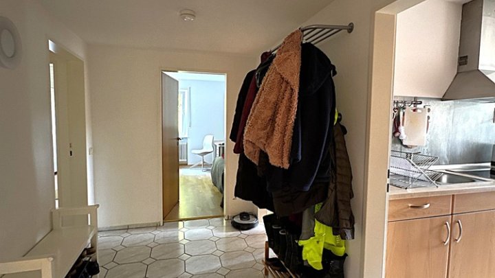 Modern renovierte 4-ZKB mit Balkon + Garage in bevorzugter Höhenlage