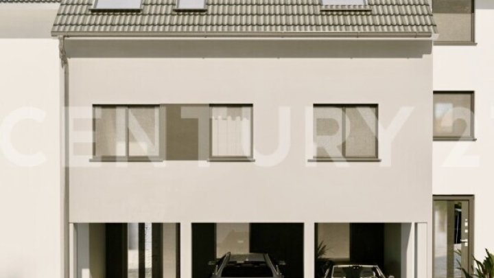 Neubau-3-Zimmer-Dachgeschosswohnung mit Cabrio-Balkon – modernes Zweifamilienhaus in Zweibrücken
