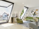 Wohnzimmer mit 2 Cabriobalkone