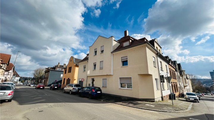 Attraktives Stadthaus in Völklingen - Zentral gelegen und umfangreich saniert