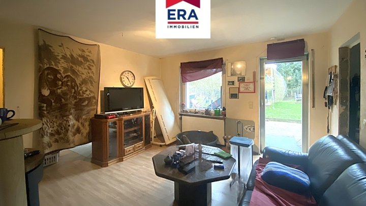 EINFAMILIENHAUS, FREISTEHEND IN GROSSROSSELN/NASSWEILER