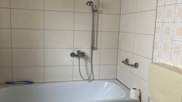Großzügiges 1-2 Familienhaus in einer ruhigen Wohngegend von Saarwellingen zu verkaufen