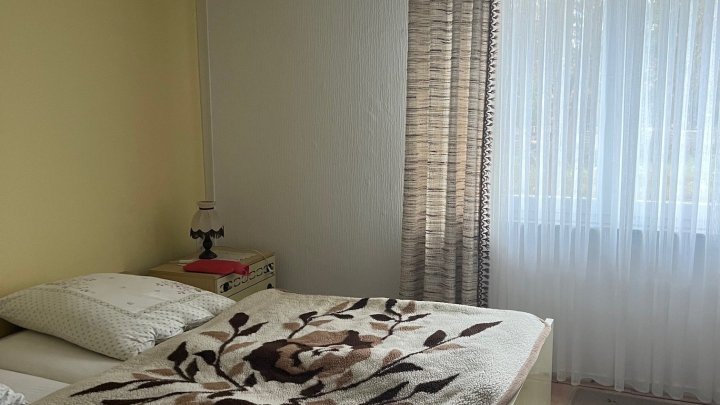 Großzügiges 1-2 Familienhaus in einer ruhigen Wohngegend von Saarwellingen zu verkaufen