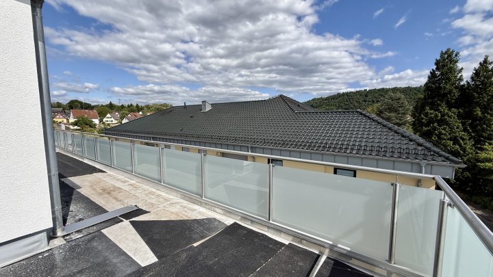 Barrierefreies Penthouse mit einmaliger Dachterrasse in zentraler Lage von Siersburg zu verkaufen